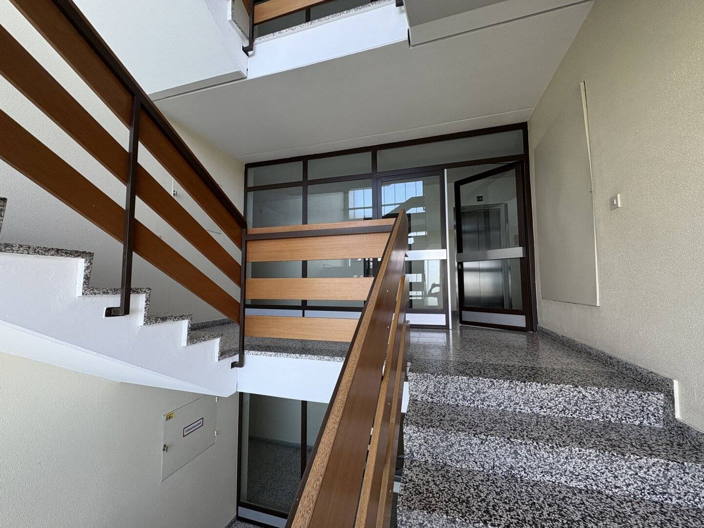 Sehr gut aufgeteilte 3-Zimmer-Wohnung mit Loggia (befristet vermietet)