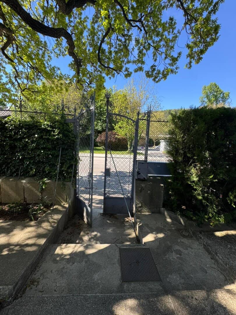 2 Wohnungen in stilvoller Villa in Bestlage von Baden