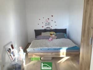 Balcony apartment in a sought-after location Rented until 28.02.2025