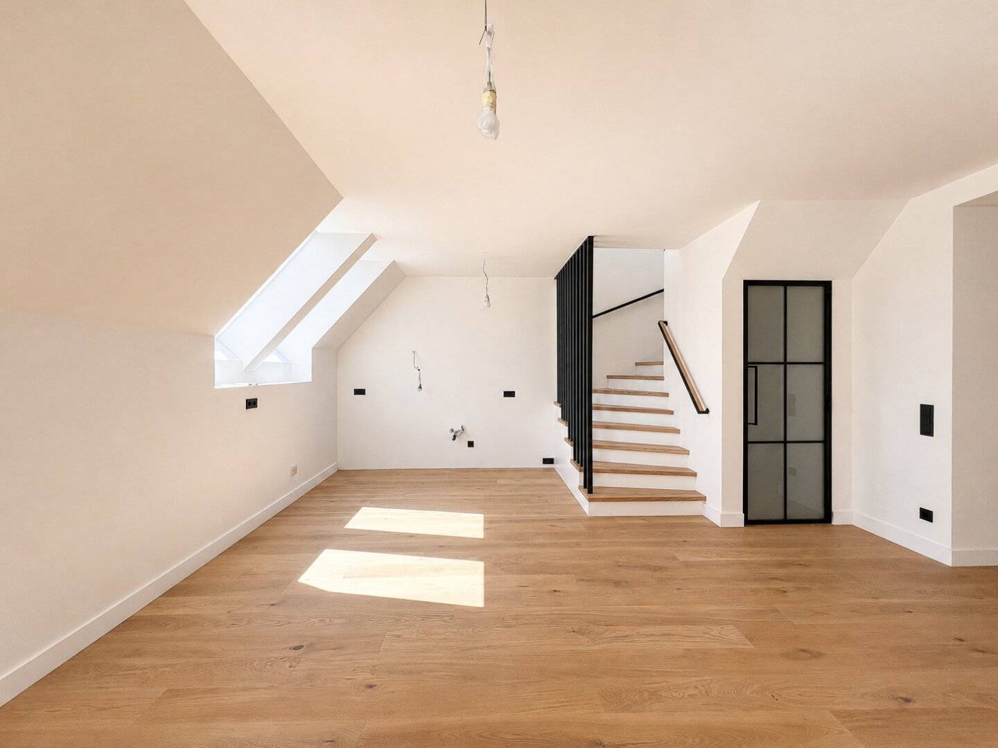 Design-Dachgeschoss-Maisonette mit Dachterrasse und traumhaftem Blick I ERSTBEZUG
