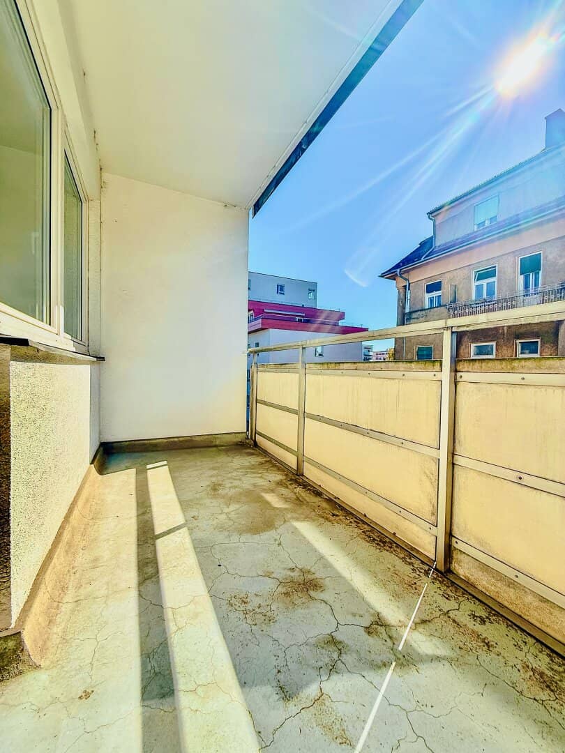 Inner City Location I Directly at TU Graz I Balcony I Very Bright I 5 Rooms I Passenger Elevator I Projekt Wohnen