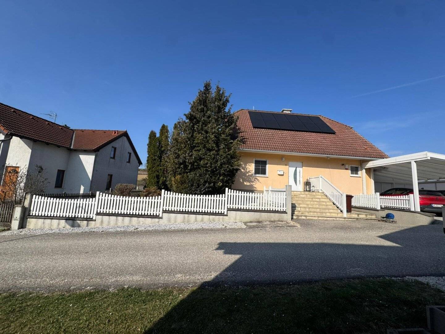 NEUER KAUFPREIS! Fertigteilhaus in ruhiger Sackgasse in Kleinebersdorf