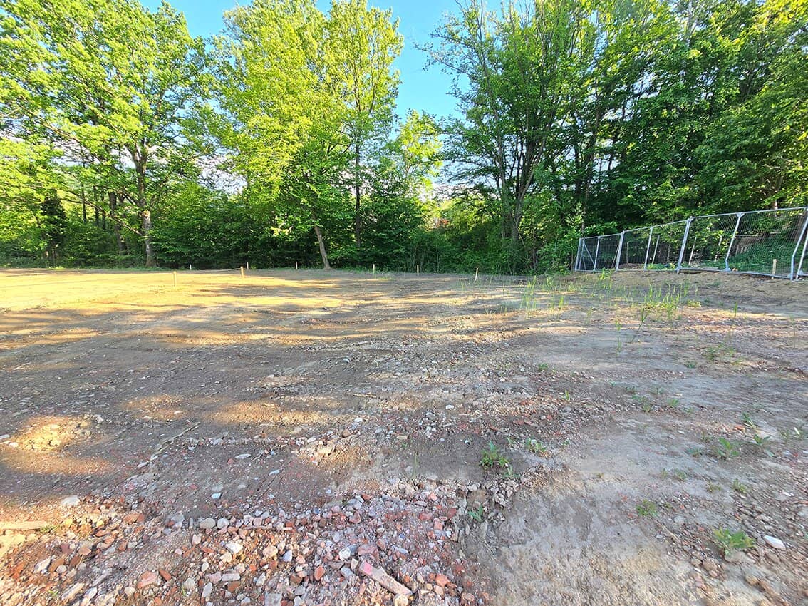 *** GRUNDSTÜCK IN BESTLAGE - AM ENDE EINER SACKGASSE *** FERNBLICK UND ZENTRUMSNÄHE ***