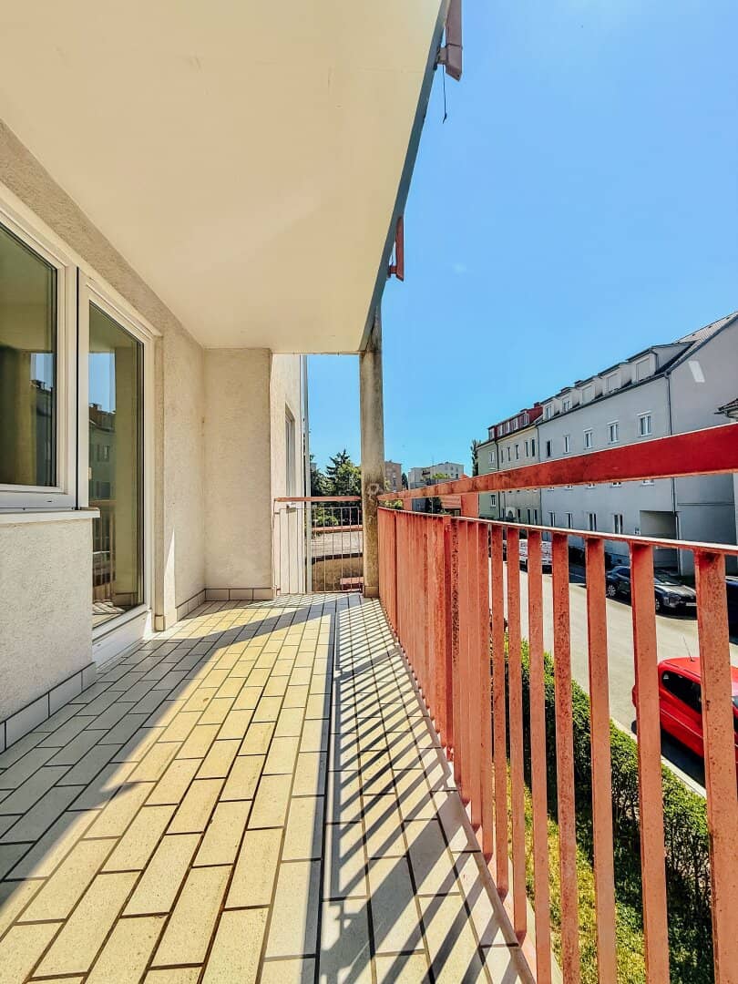 Renovated light filled well maintained residential complex bathtub district heating Eggenberg PROJEKT WOHNEN