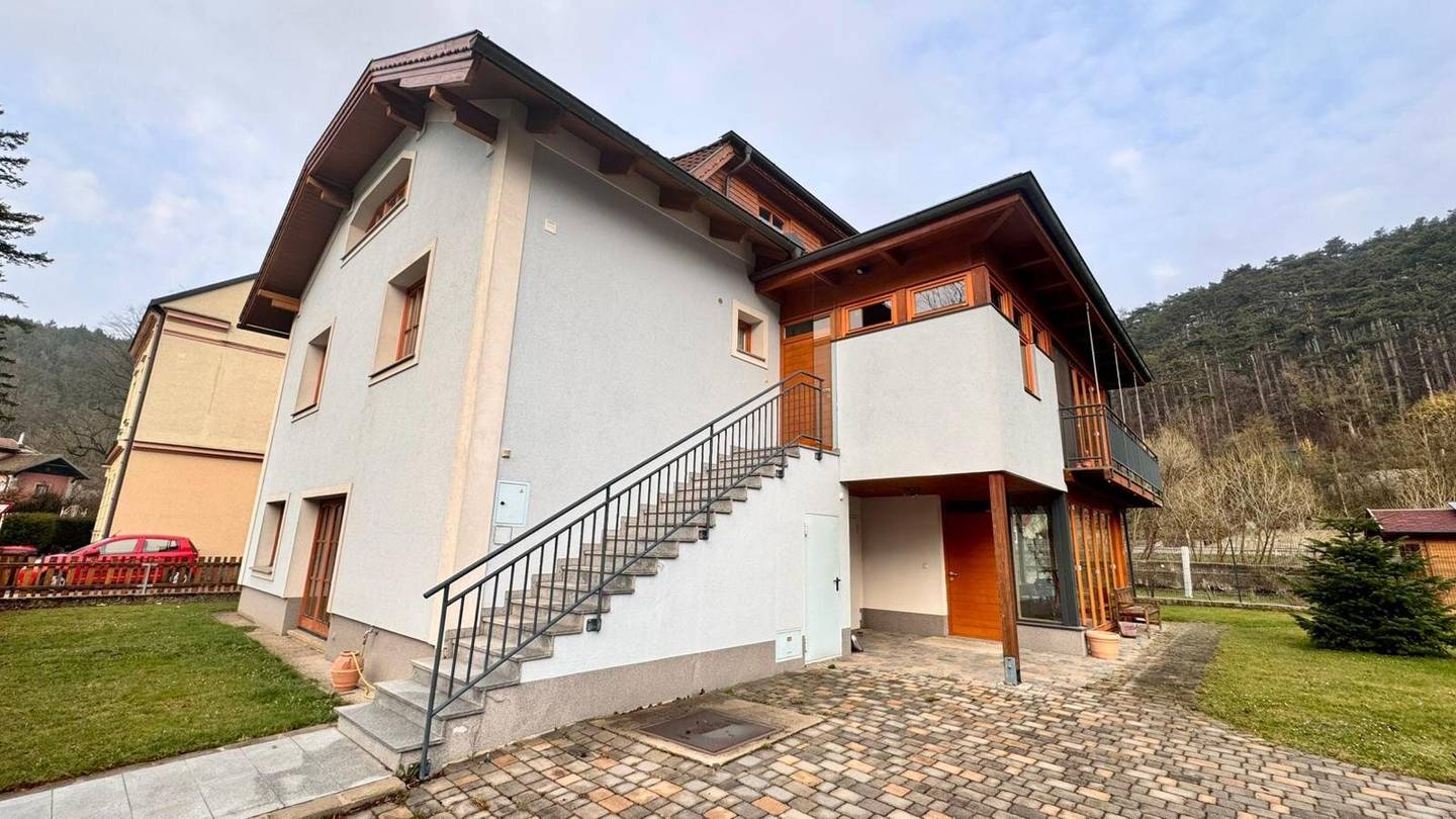 TOP LAGE! Mehrfamilienhaus in Weissenbach an der Triesting