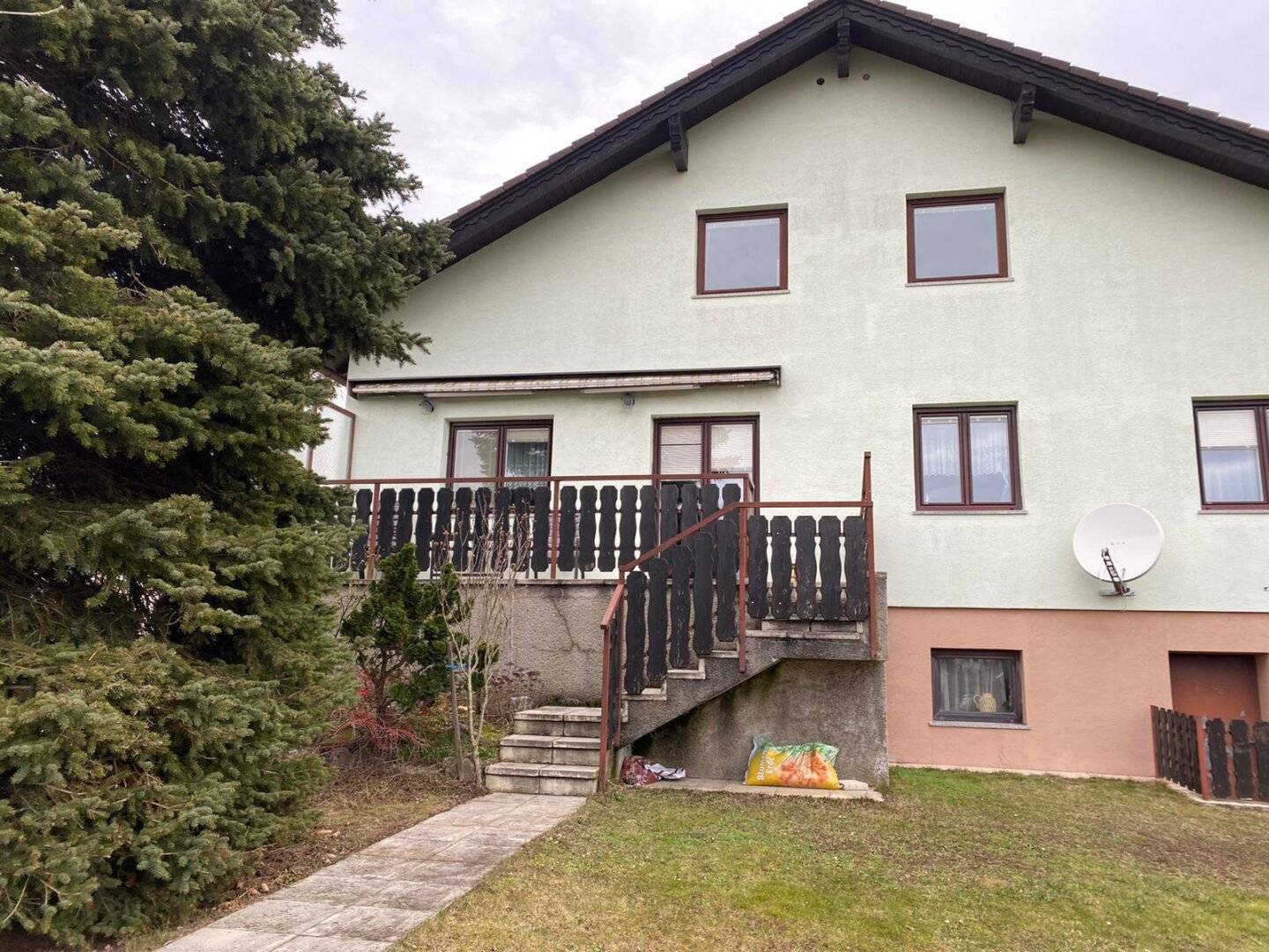 A home with many possibilities