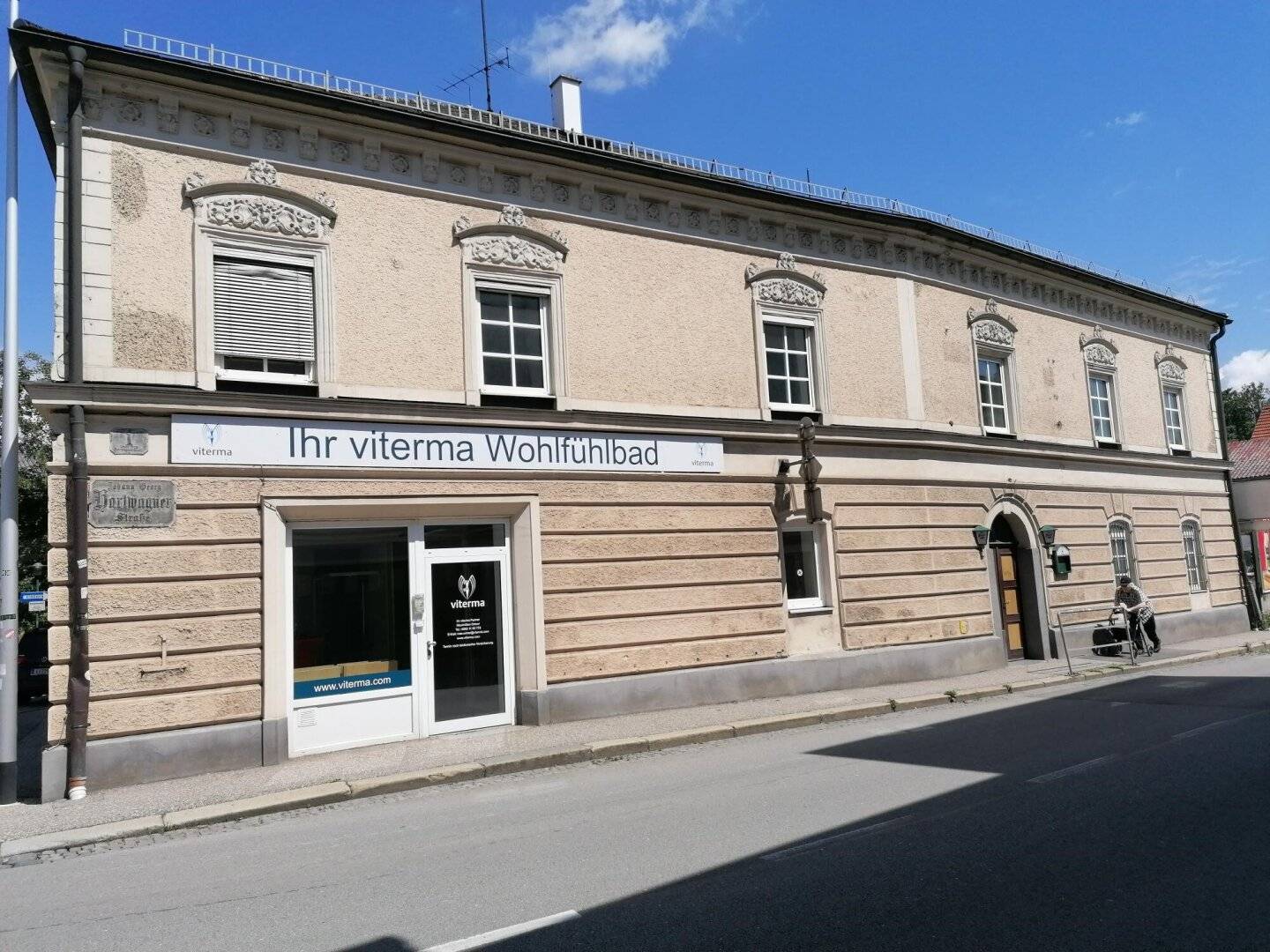 Stylish office and practice space or commercial premises in the city center of Ried