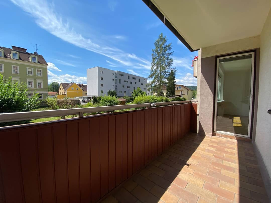AB SOFORT I DIREKT AN DER MUR I  ABSOLUTE RUHELAGE I LOGGIA I ZENTRAL I PROJEKT WOHNEN