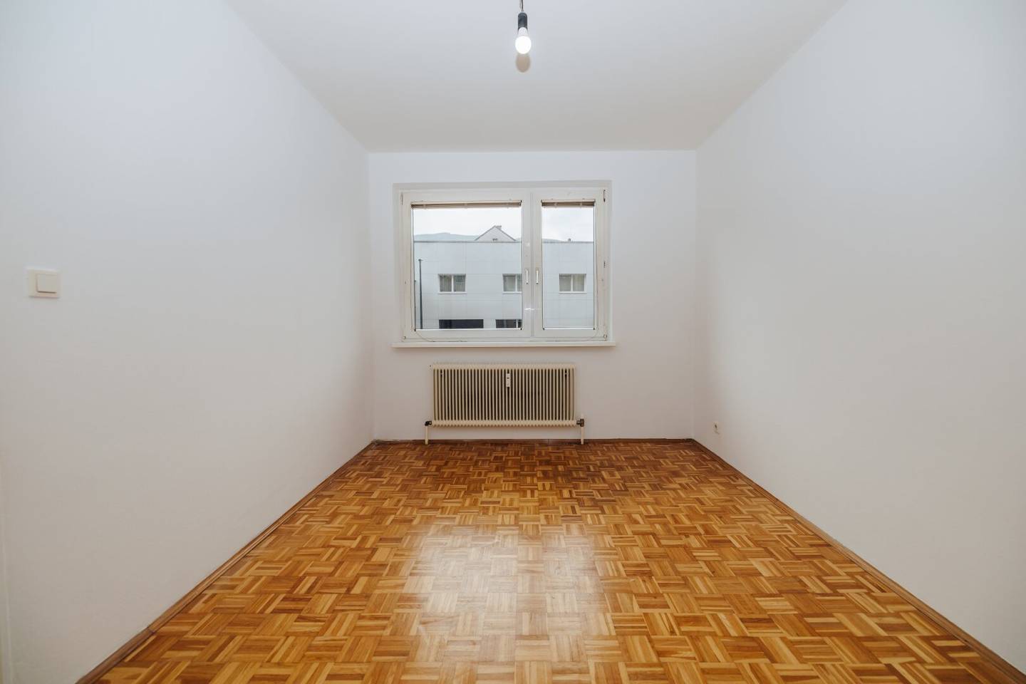 Available immediately I Directly on the Mur I Absolute quiet location I Loggia I Central I Projekt Wohnen