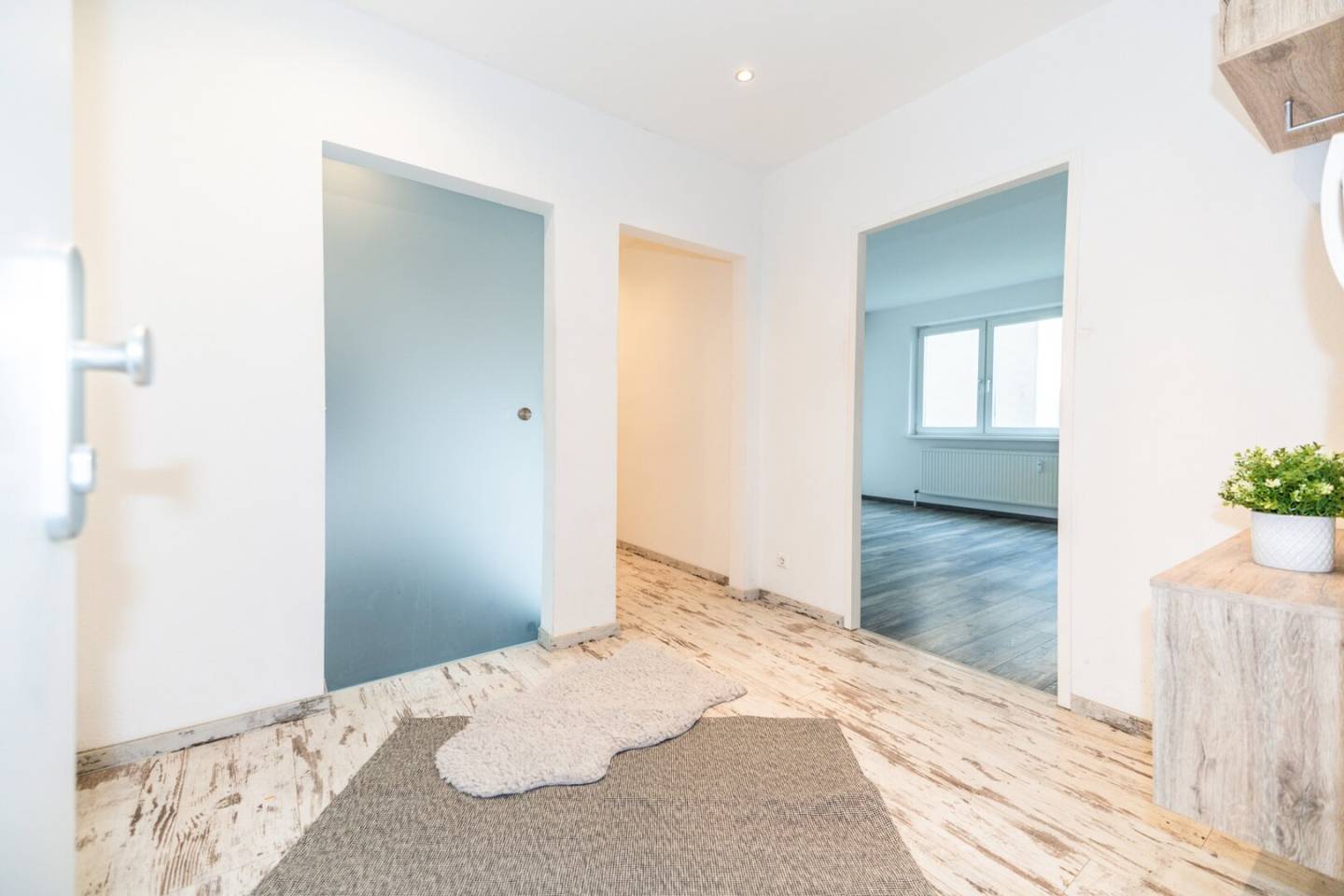 Loggia Bright Rooms Quiet Location Lift Central Location Built-in Kitchen Family-Friendly Projekt Wohnen
