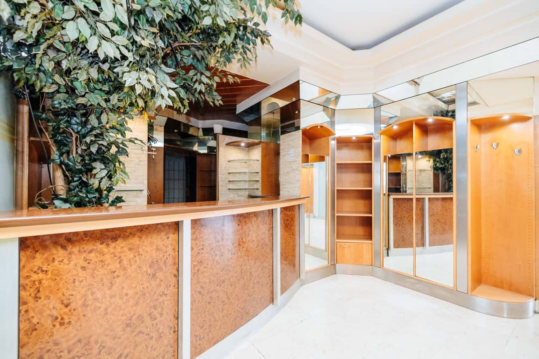 ATTRAKTIVE FLÄCHE I KELLER INCLUDED I BESTE SICHTBARKEIT I GASTRO-CHANCE I GEIDORF I TOP ADRESSE I PROJEKT WOHNEN