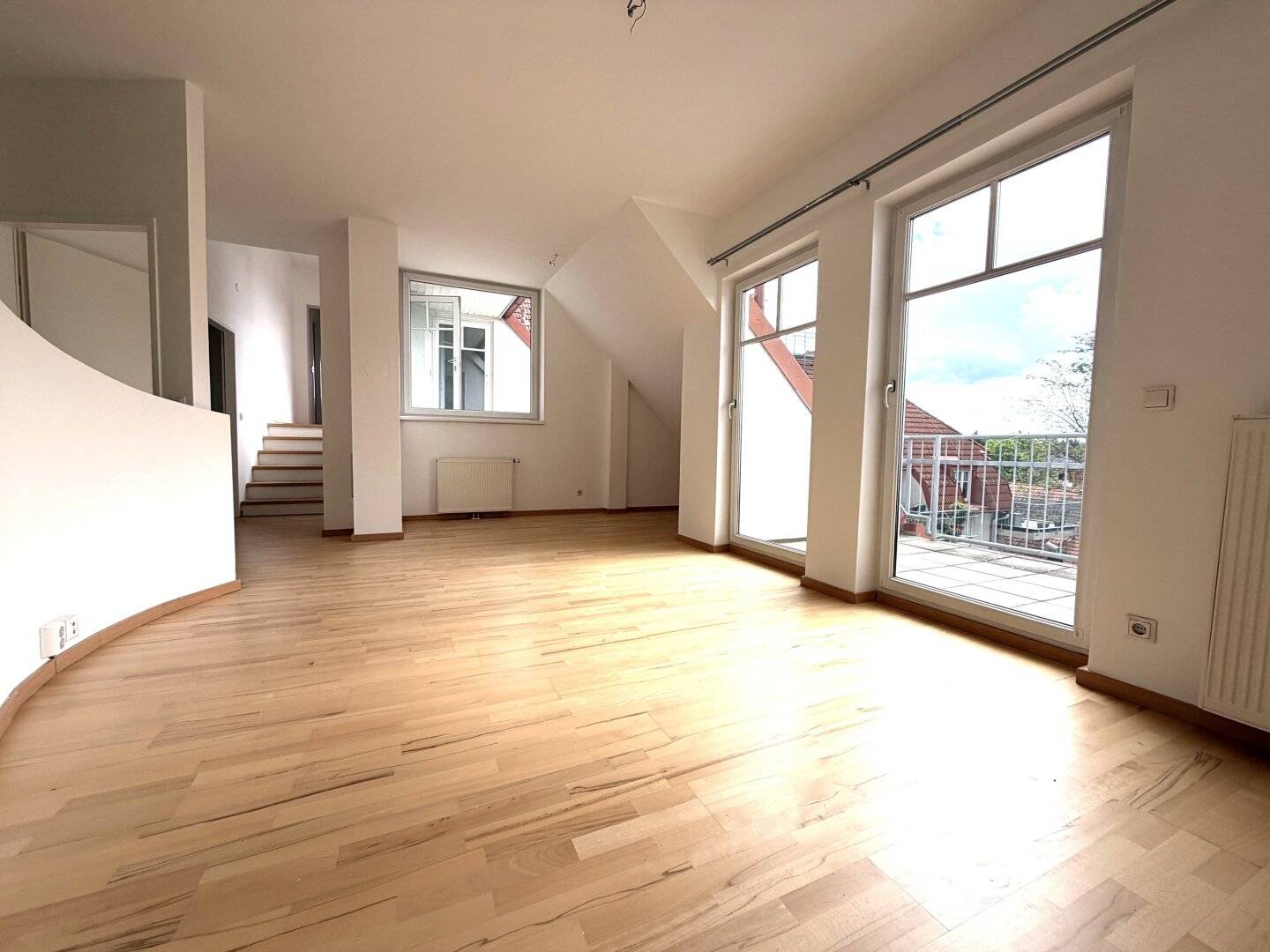 Charmante 4 Zimmerwohnung mit 2 Terrassen in Grünruhelage