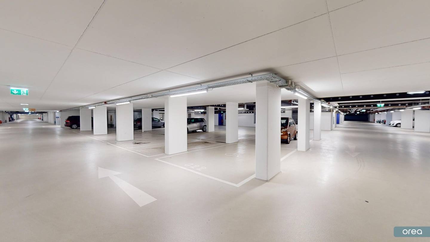orea | Parking near Gasometer | Virtual tour · Rent online