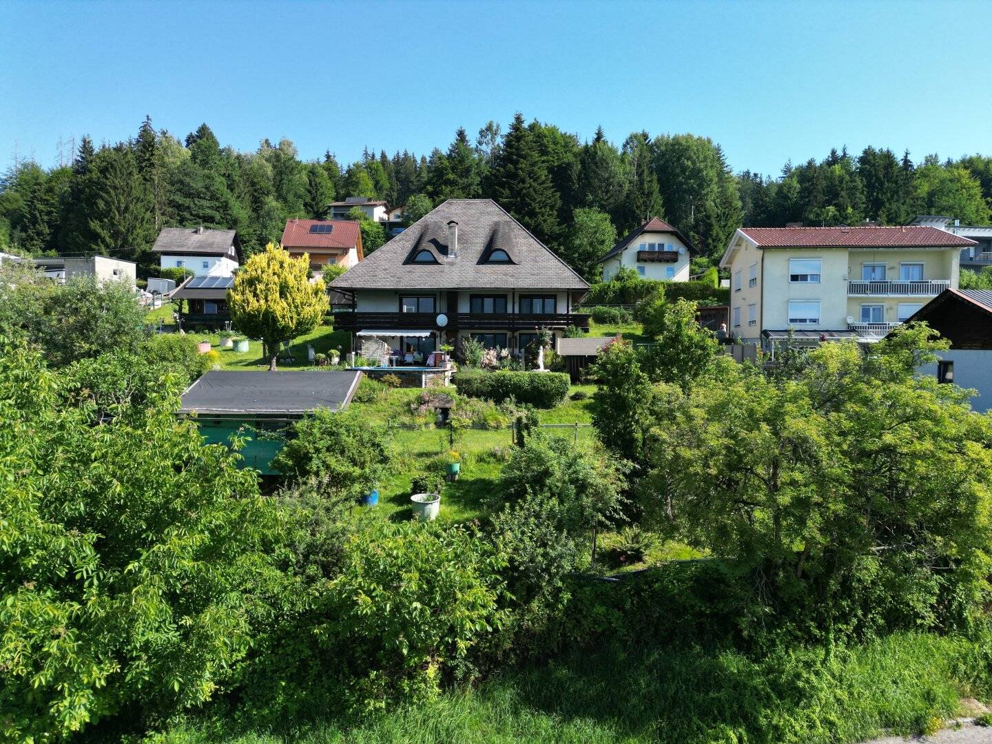 Einzigartiges Anwesen mit Charakter, Qualität und beeindruckender Aussicht in Wernberg zu kaufen!