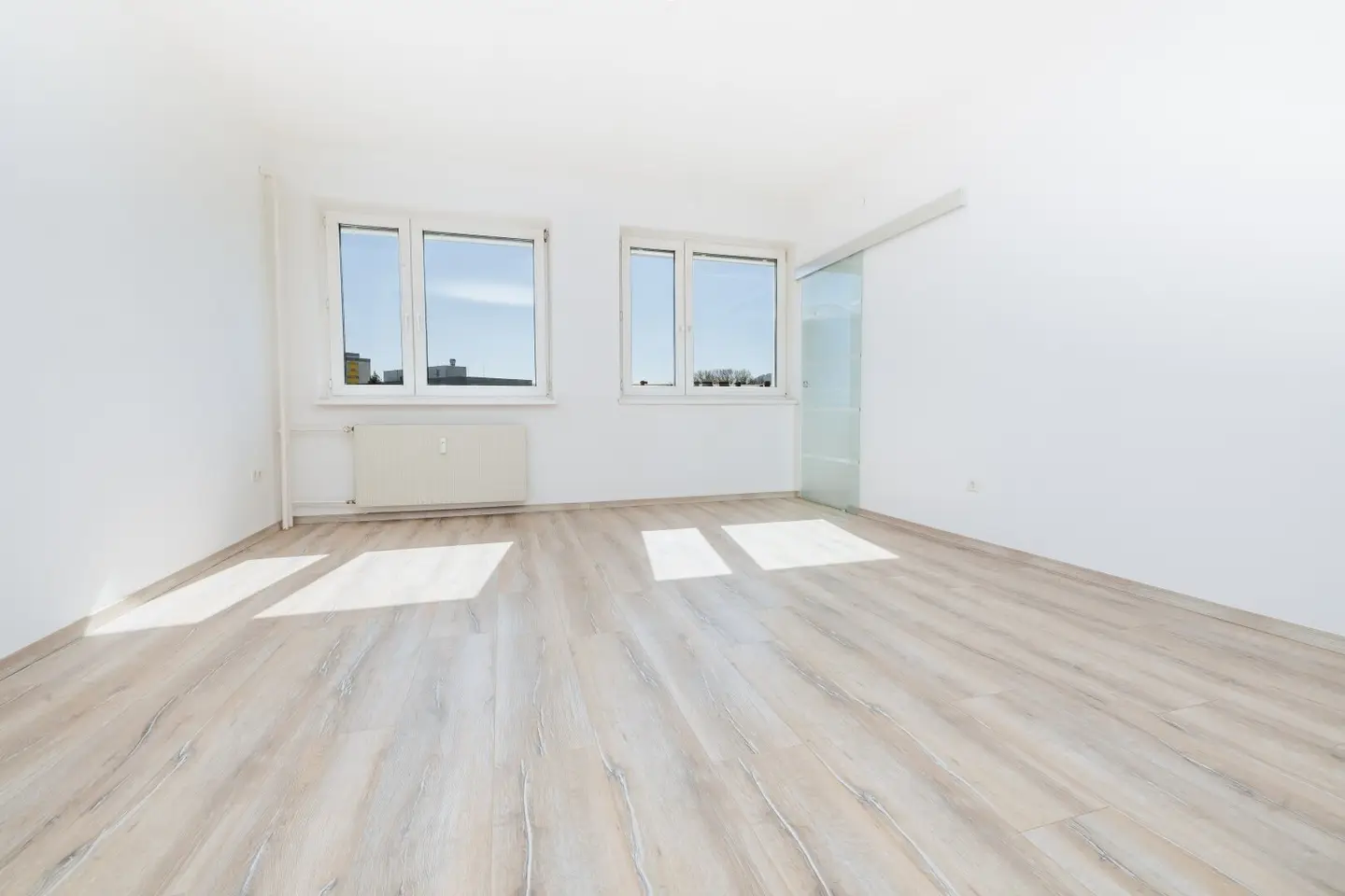 HOCHWERTIGE AUSSTATTUNG | STILVOLLE GARCONNIERE | TOP LAGE | HELLE RÄUME | PROJEKT WOHNEN