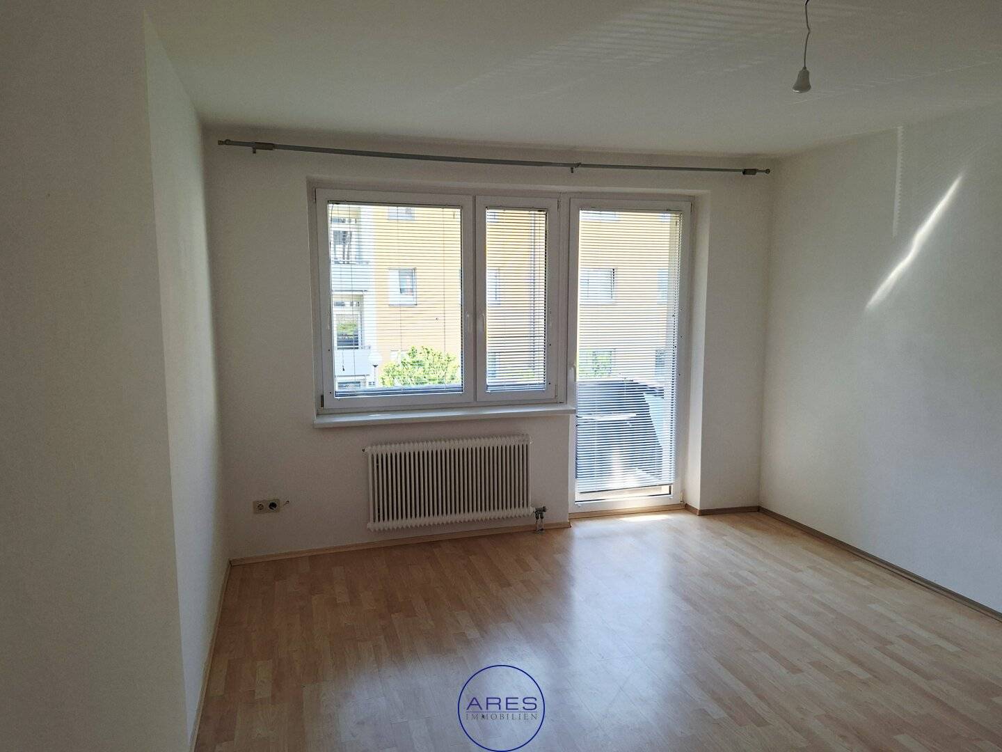 Krems: Wohnung in zentraler Ruhelage am Fuße des Weinbergs