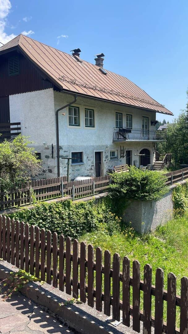 Charmantes Massivhaus in Grünburg mit Grünblick, Pelletsheizung und 773m² Garten!