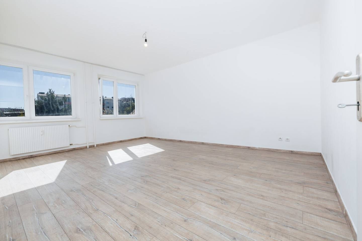 *WOW* HIGH-QUALITY FITTINGS | TOP LOCATION | BRIGHT ROOMS | PERFECT FOR SINGLES | PROJEKT WOHNEN
