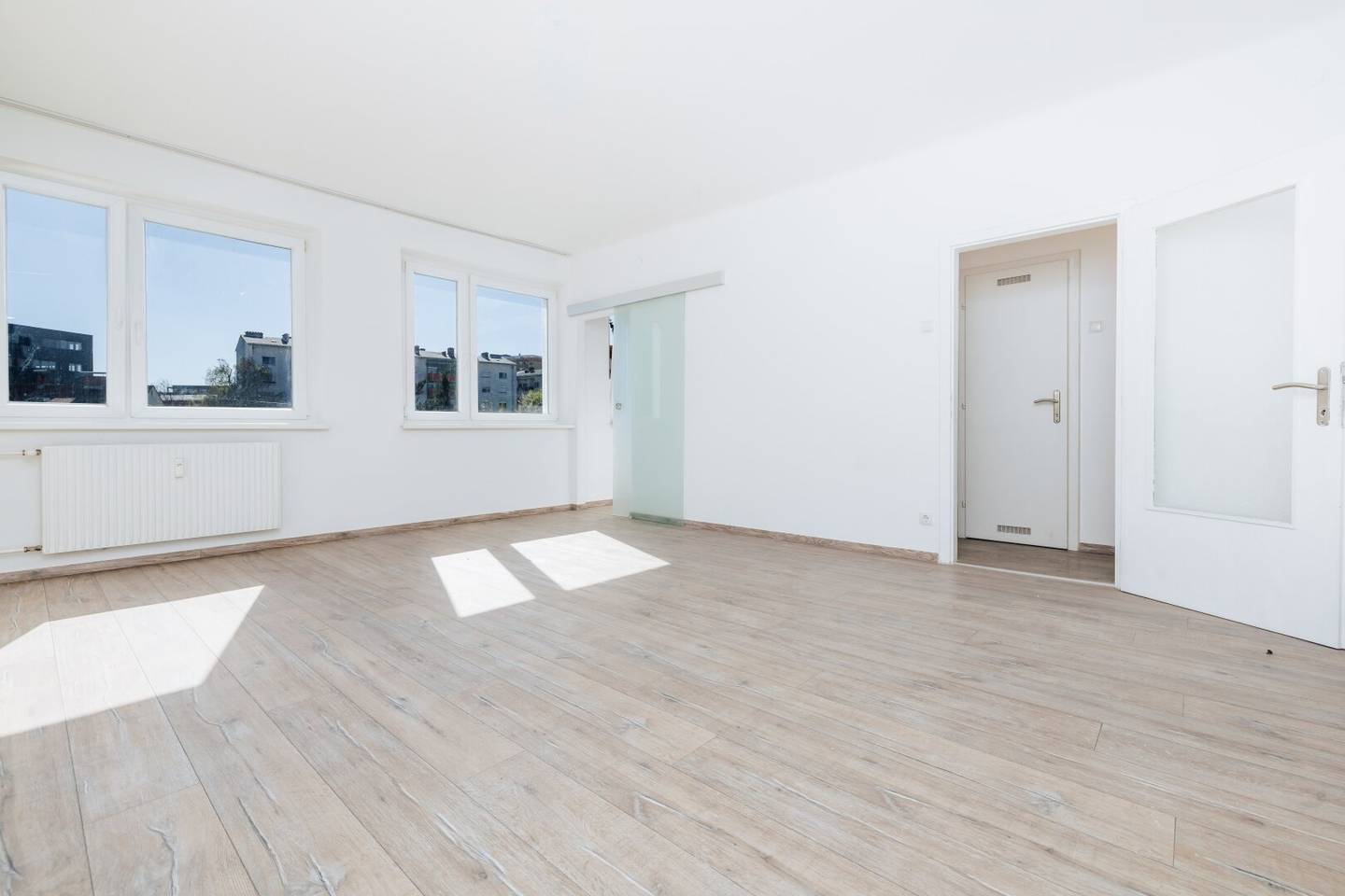 *WOW* HIGH-QUALITY FITTINGS | TOP LOCATION | BRIGHT ROOMS | PERFECT FOR SINGLES | PROJEKT WOHNEN