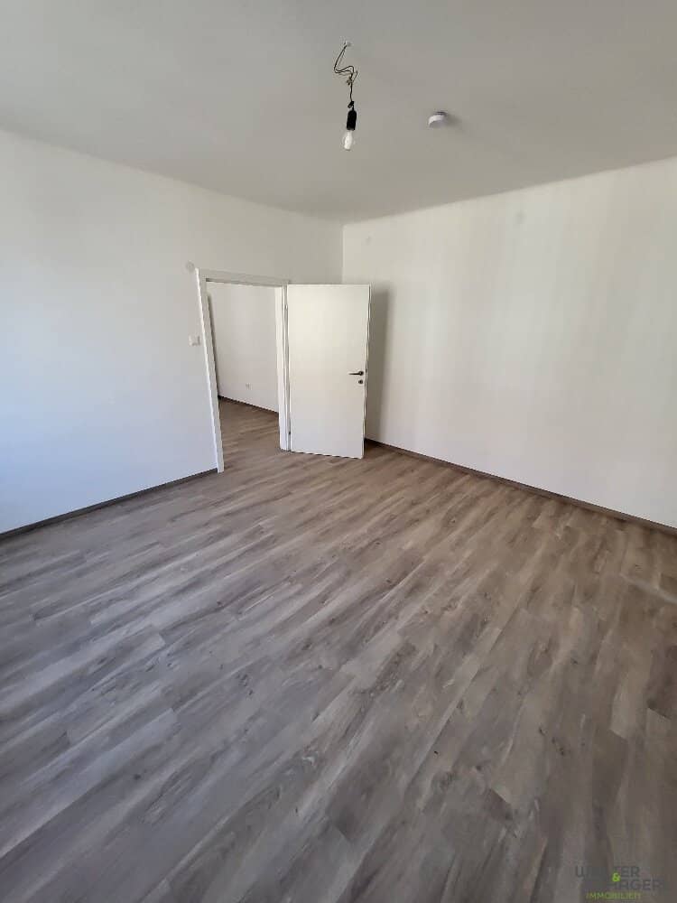 3 Zimmer-Wohnung  renoviert Nahe FH /Interspar