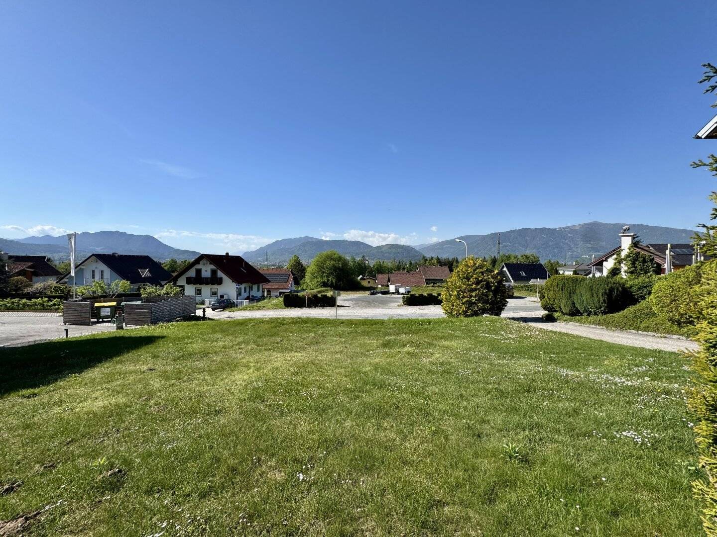 A site with character: gastronomy and residential property with great development potential for sale