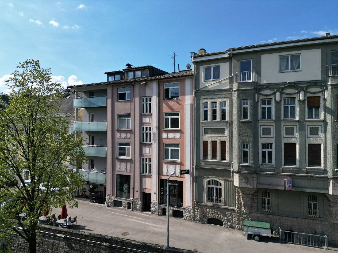 Investment property in a premier location in Villach directly on the Drau river bank with attractive development potential for sale