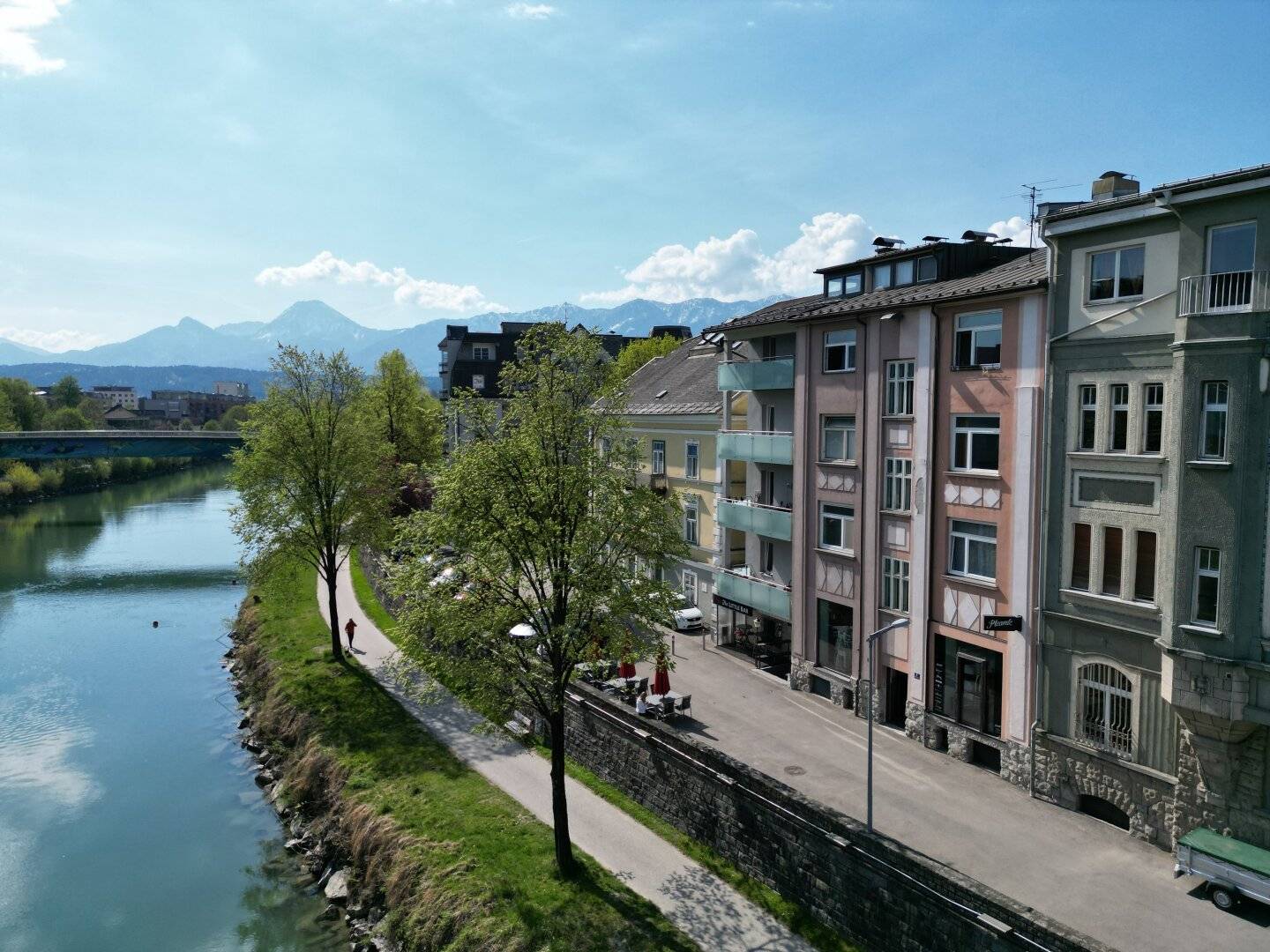 Investment property in a premier location in Villach directly on the Drau river bank with attractive development potential for sale