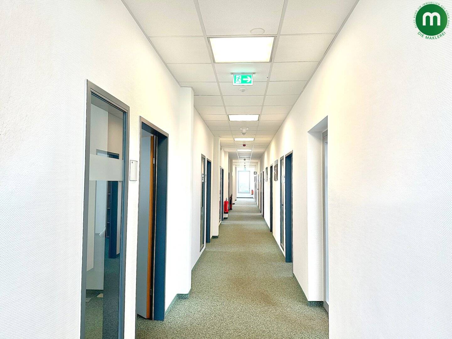 Furnished office floor with a practical layout for rent