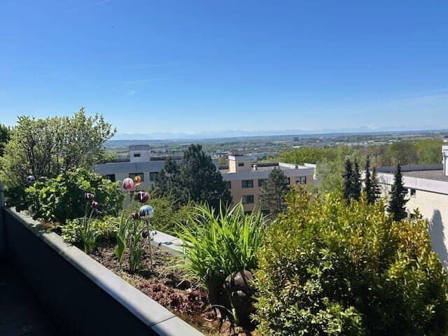 Penthouse Leonding 131m² with Terrace and 2 Garages 270 Degree (Almost) Panoramic View