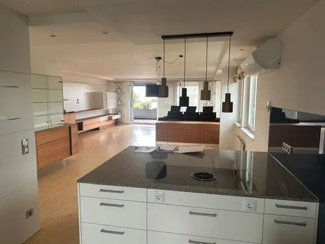 Penthouse Leonding 131m² mit Terrasse & 2 Garagen – 270 Grad (Fast)Rundumblick