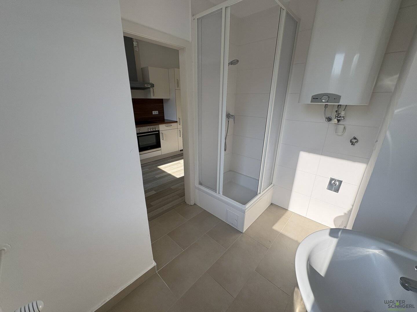 Helle 2 Zimmer Wohnung