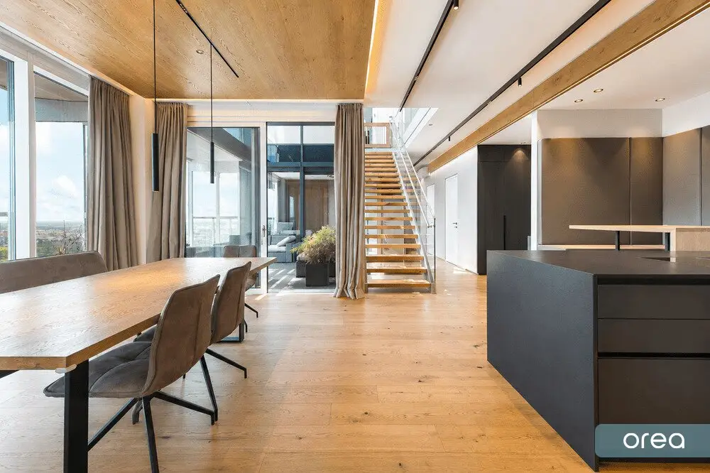 orea | Penthouse in the Marina Tower – Maisonette with roof terrace above the Danube