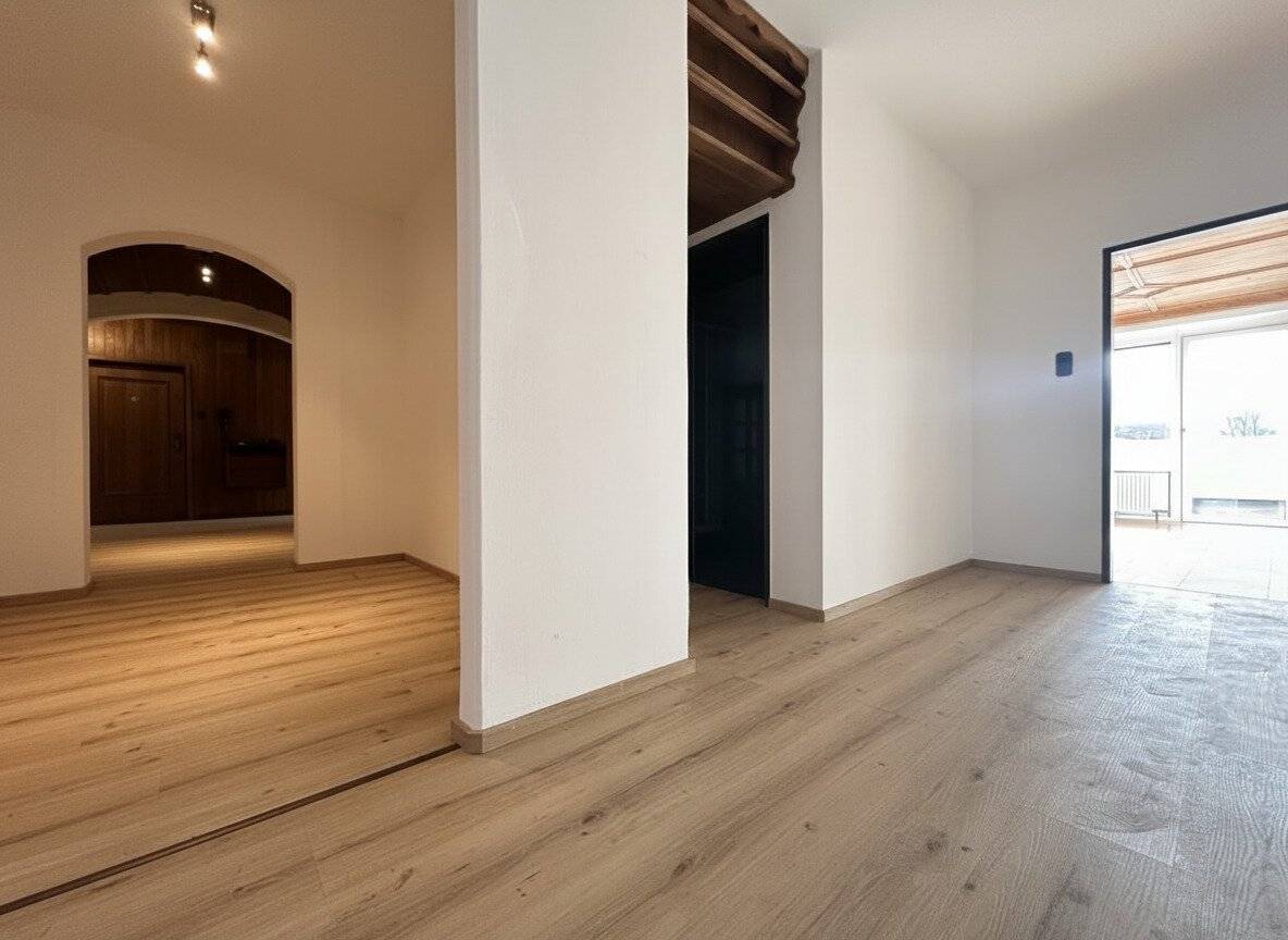7-Zi-Wohnung mit 5 Balkonen – auch teilbar in zwei Einheiten