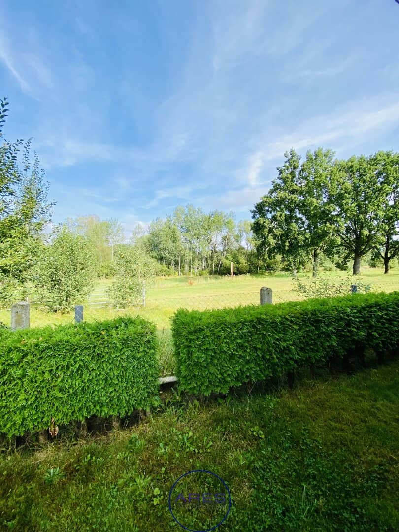 Zwei Häuser und ein besonders schöner Ausblick!