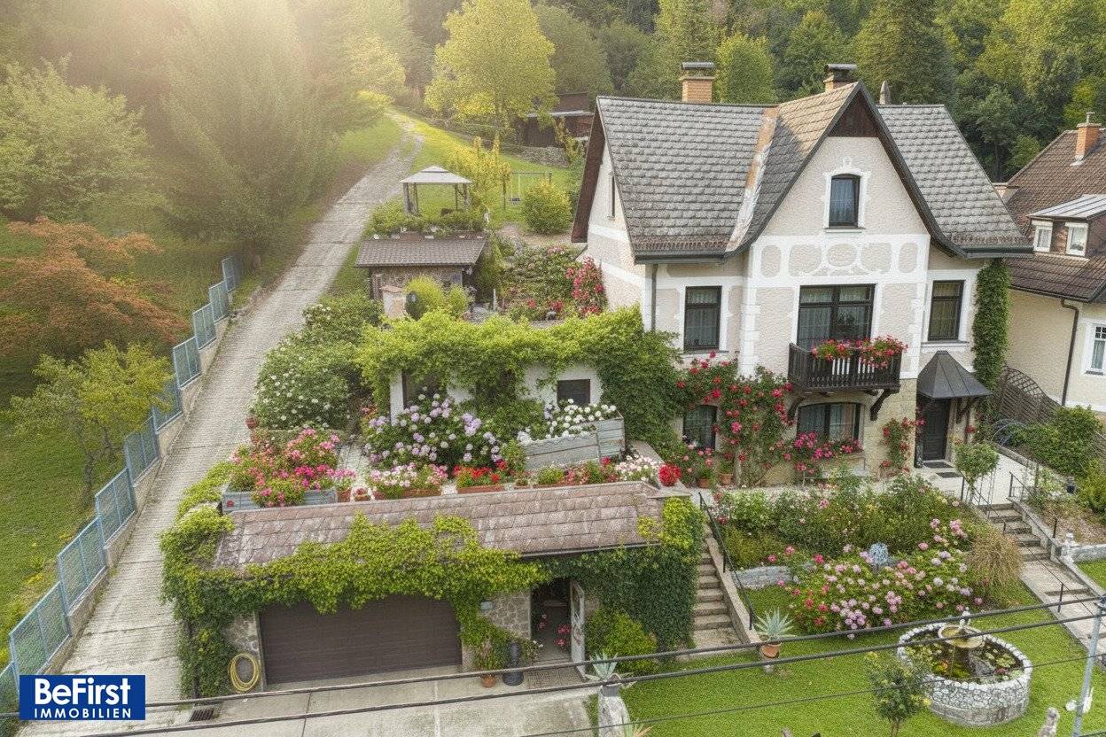 Wunderschönes großes Garten-/Waldgrundstück mit Villa aus 1898 in Ruhelage