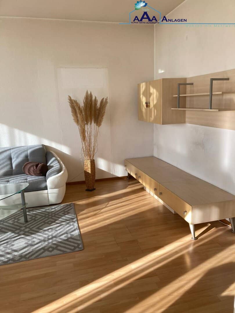 Der Sommer lässt die Preise schmelzen: Neuer Preis!!! Einmalige Gelegenheit in Brunn am Gebirge! gepflegte 3-Zimmer-Wohnung mit Loggia – Bahnhofsnähe!