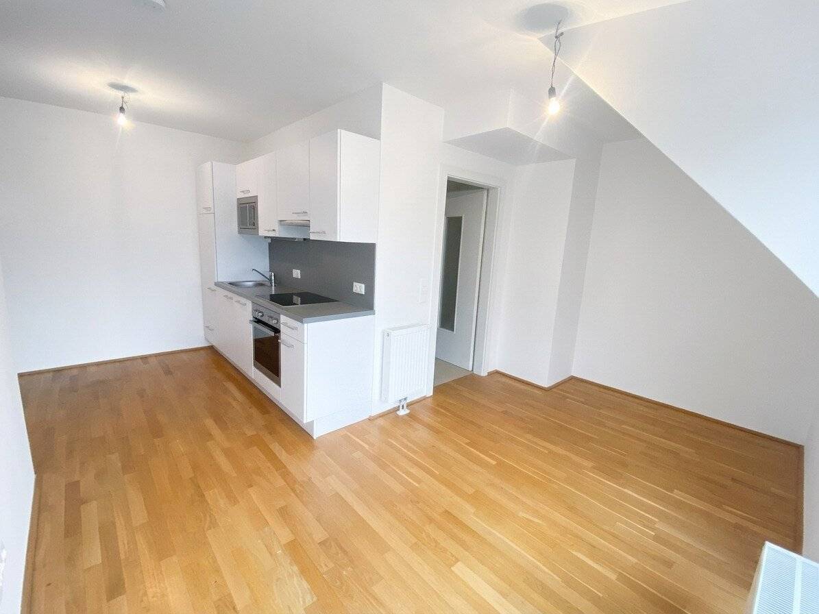 Perfect starter apartment with balcony in Strebersdorf's quiet location