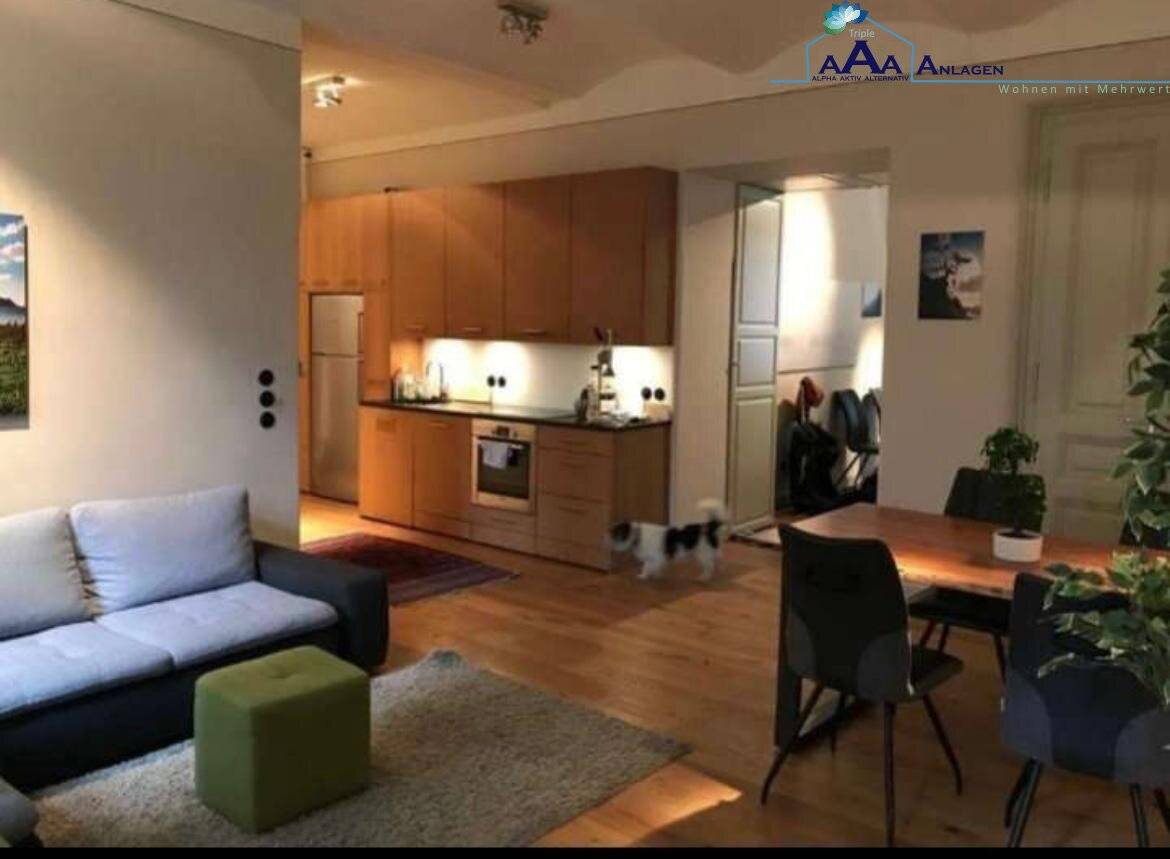 Beautifully renovated old building apartment in Penzing directly on the Wienfluss near Kennedybrücke? No surrounding quotes, no trailing punctuation, no emojis