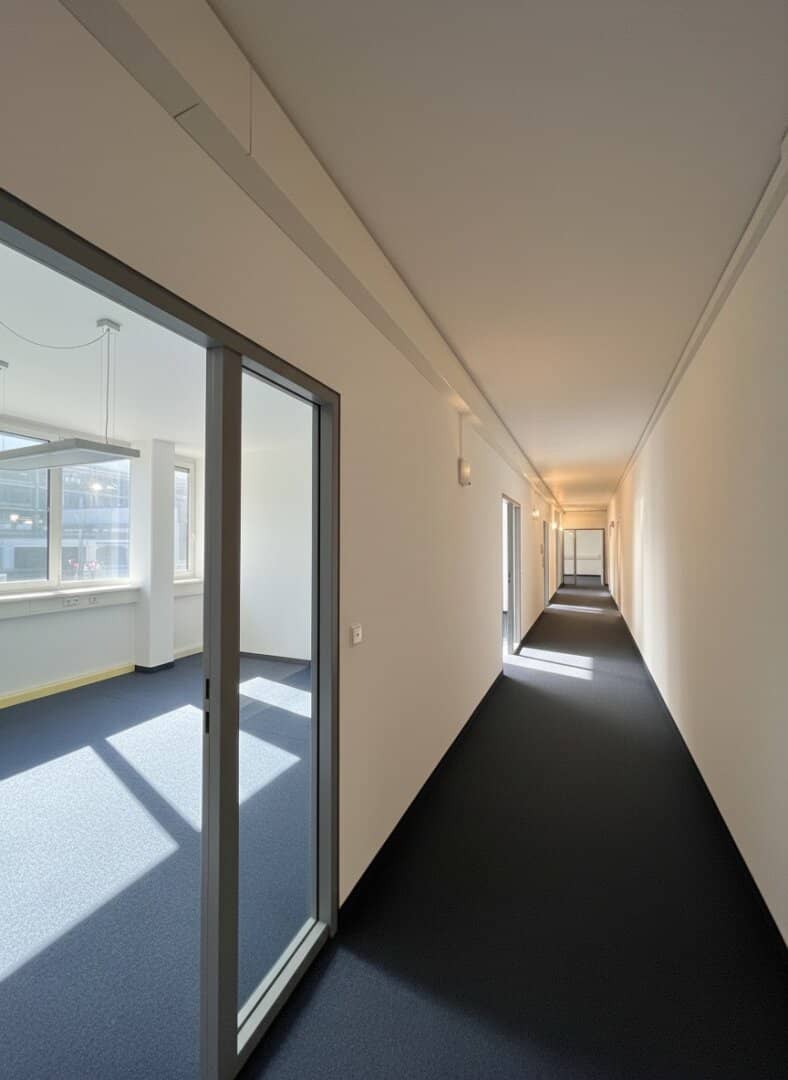 168 m² Office in high-traffic location | MAXGLAN-WEST/ AIRPORT