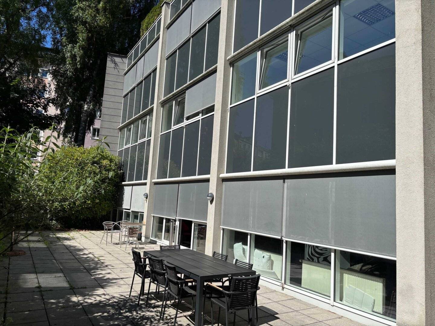 SALZBURG-SÜD: Practical, beautiful open plan office with 6 parking spaces, approx. 215 m² in top location