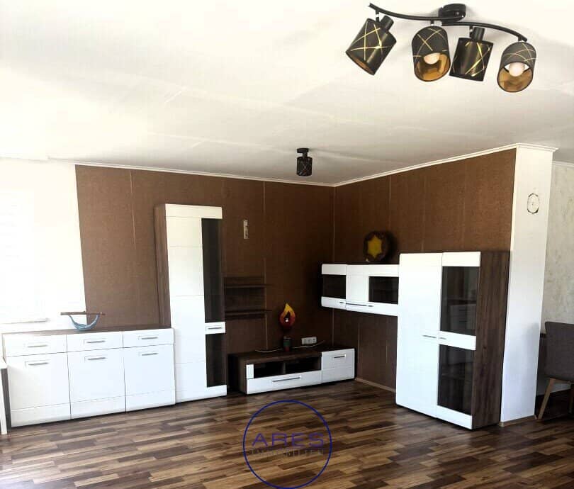 Gepflegtes 5-Zi-Einfamilienhaus in Schrems mit Garten, Terrasse und Carport!