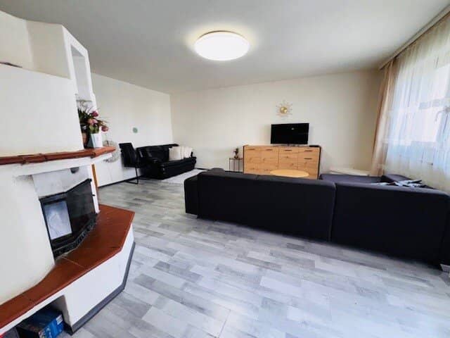 4 room apartment in the village center