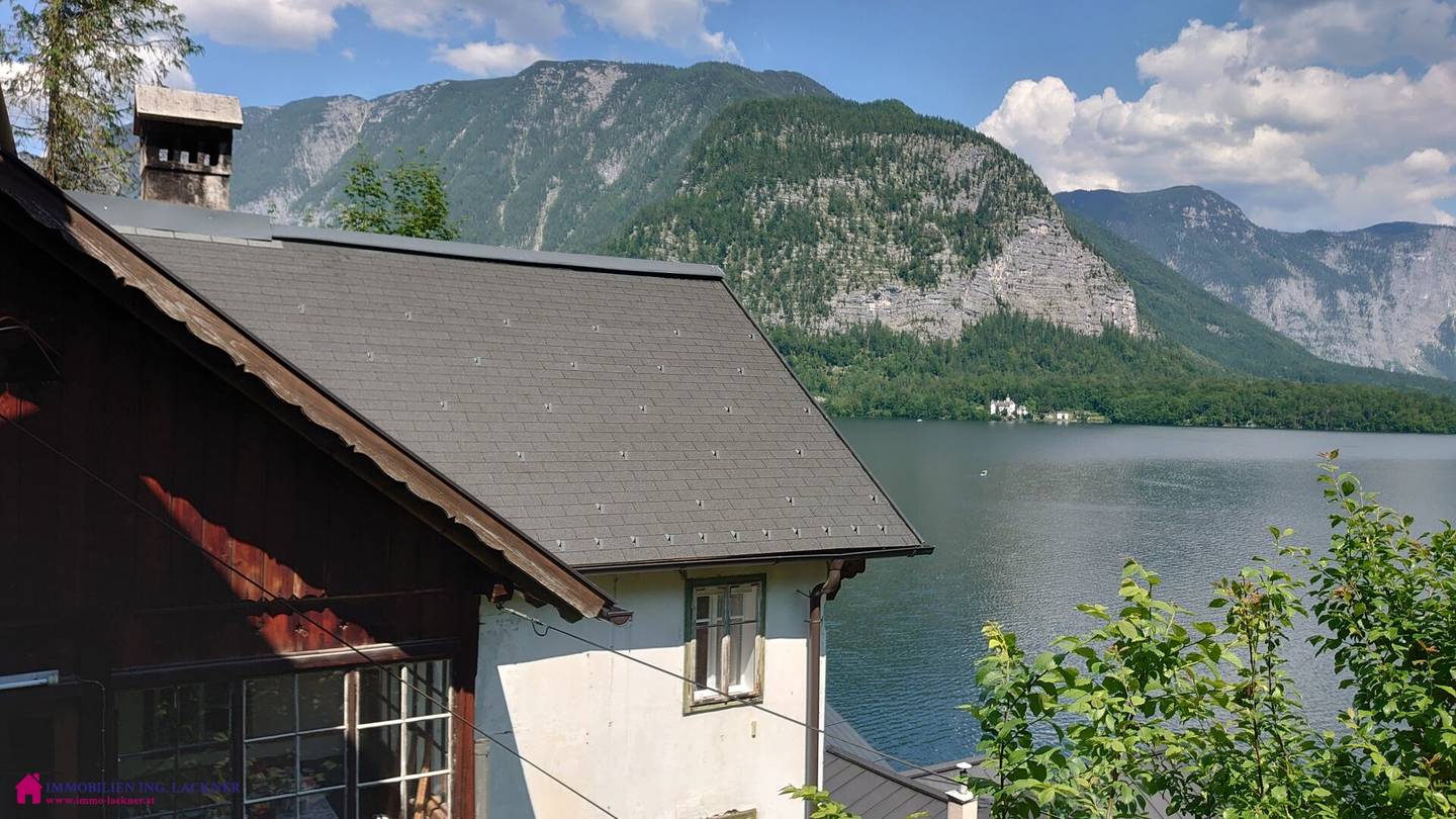 Traumlage - Grundstück mit Altbestand mit atemberaubenden See- und Bergblick