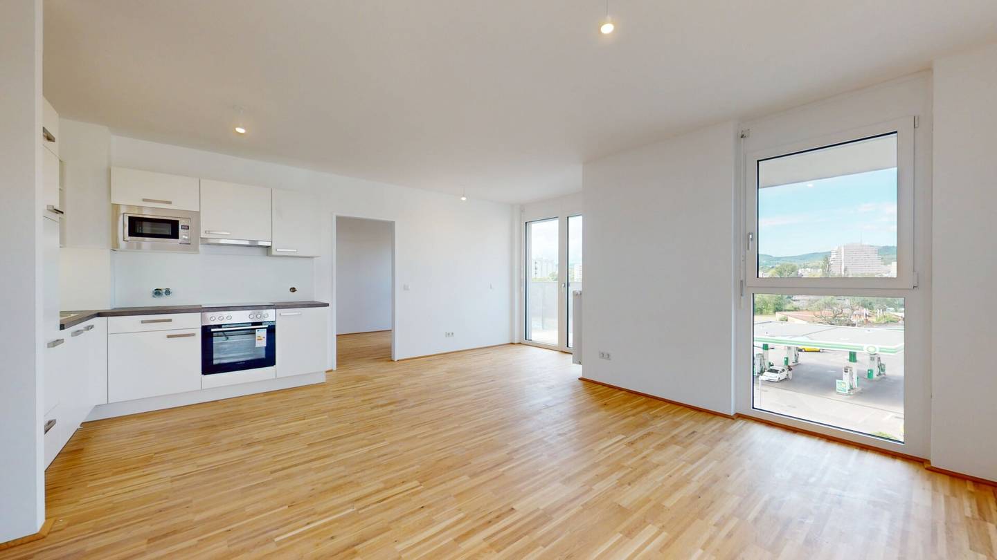 Brightly lit first occupancy with generous outdoor spaces and wide view
