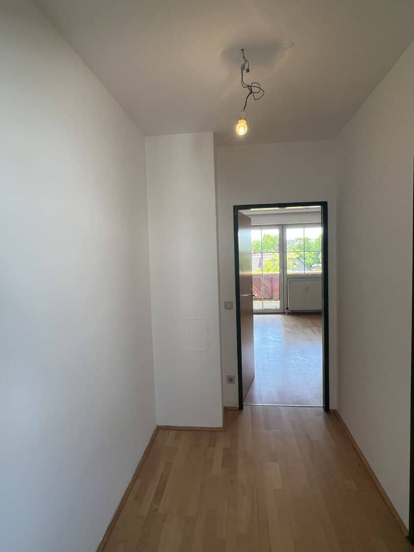 Sonnige Starterwohnung mit Carport und Grünblick in Leonding – ideal für Eigennutzer & Anleger