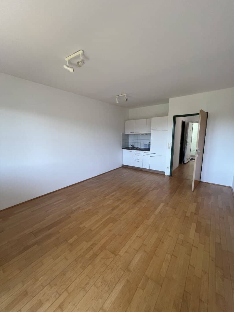 Sonnige Starterwohnung mit Carport und Grünblick in Leonding – ideal für Eigennutzer & Anleger
