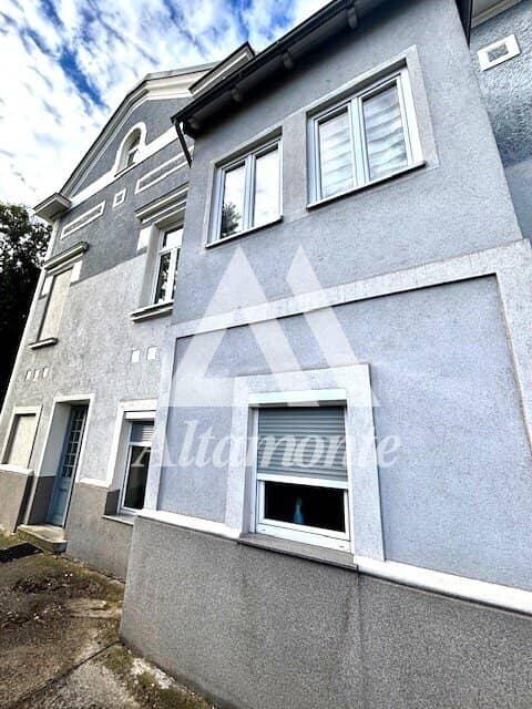 Interesting multi-family house with great potential