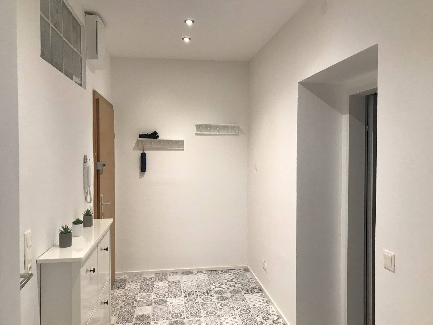 Provision-free - Charming 2.5-room apartment in Völkendorf near Warmbad