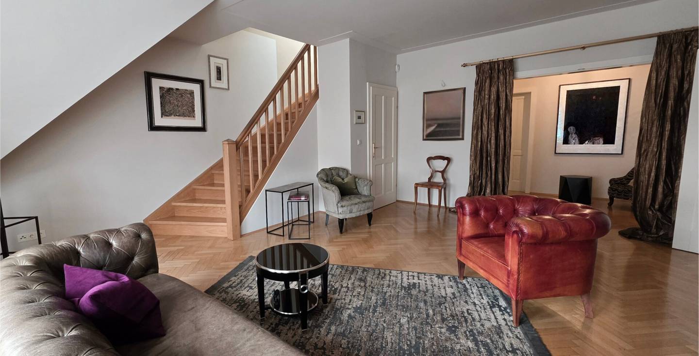 Rent with Purchase Option - charming apartment; Modern meets classical above the rooftops of Wr. Neustadt!