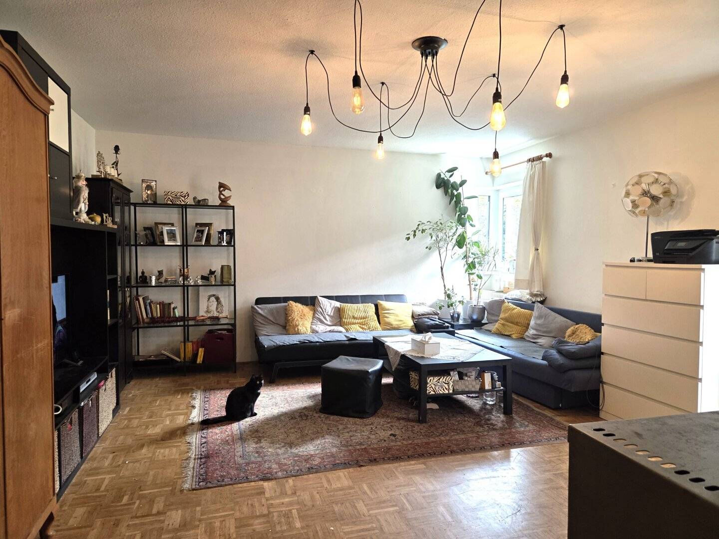 Your new home with garden and underground parking space